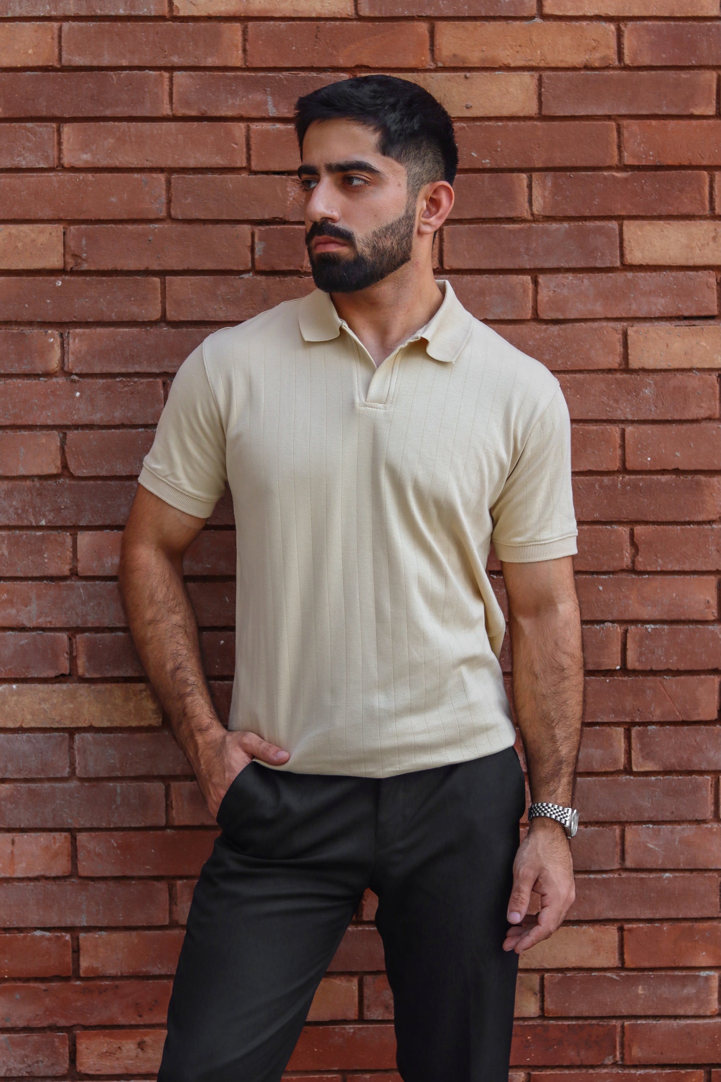 Off-White Knitted Drop-Needle V-Neck Polo